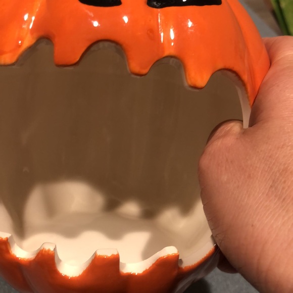 Open Mouth Jack-O-Lantern Candy Container - Picture 10 of 12
